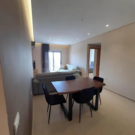 Mountain Meets Sea-spectacular View In Apartment Orikum