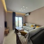Mountain Meets Sea-spectacular View In Apartment *